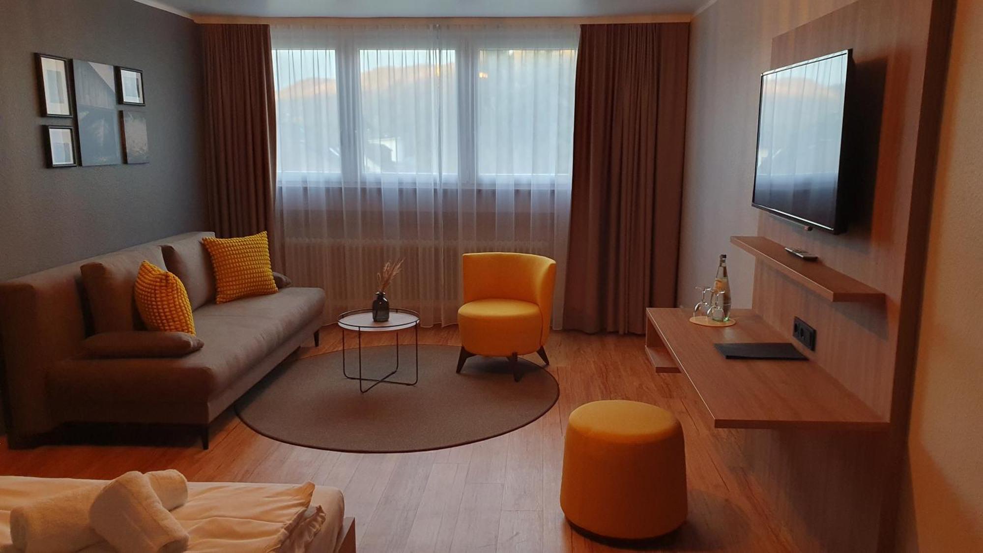 Uferdeck - Boutique Hotel Трабен-Трарбах Екстер'єр фото