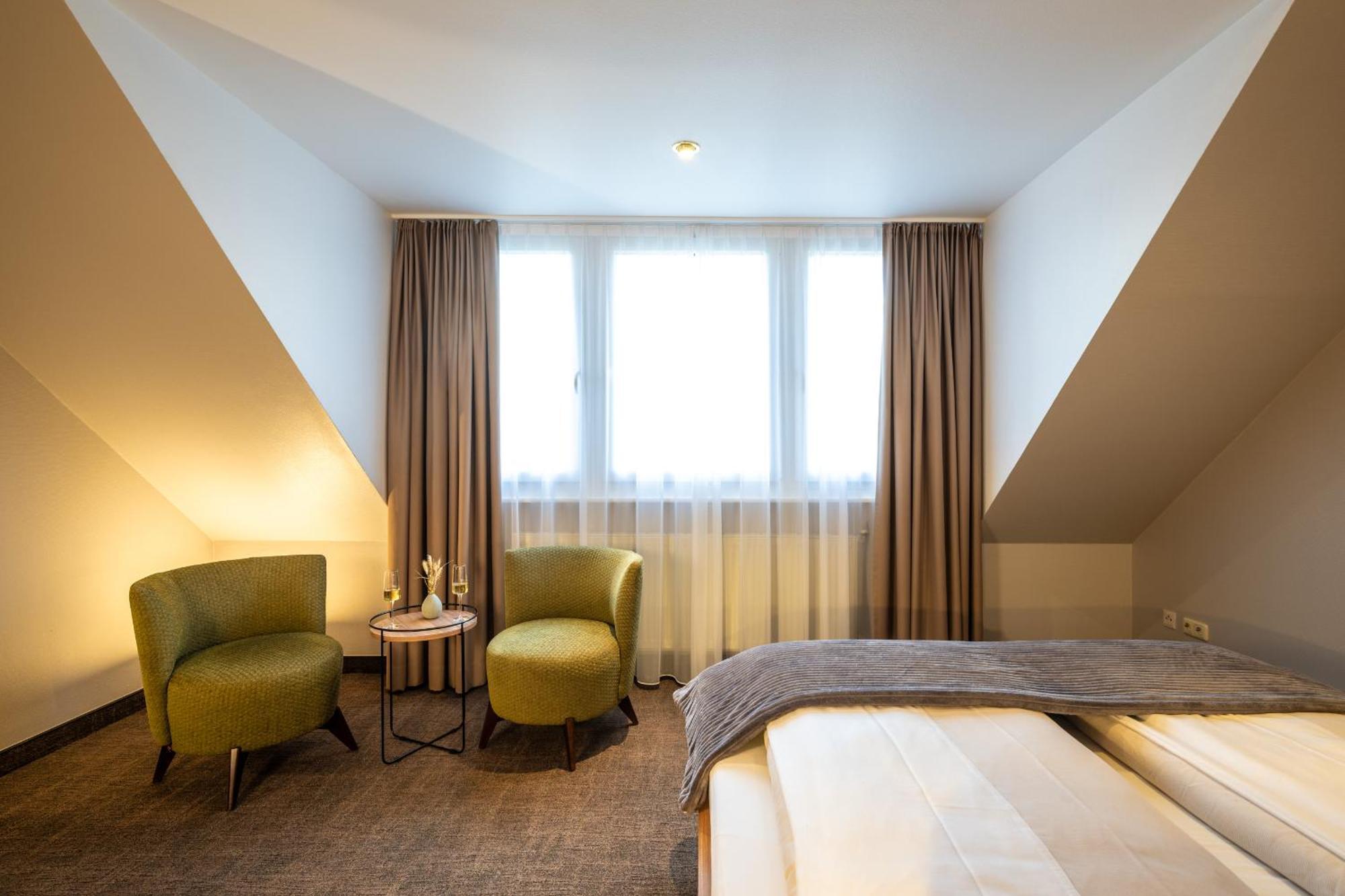 Uferdeck - Boutique Hotel Трабен-Трарбах Екстер'єр фото