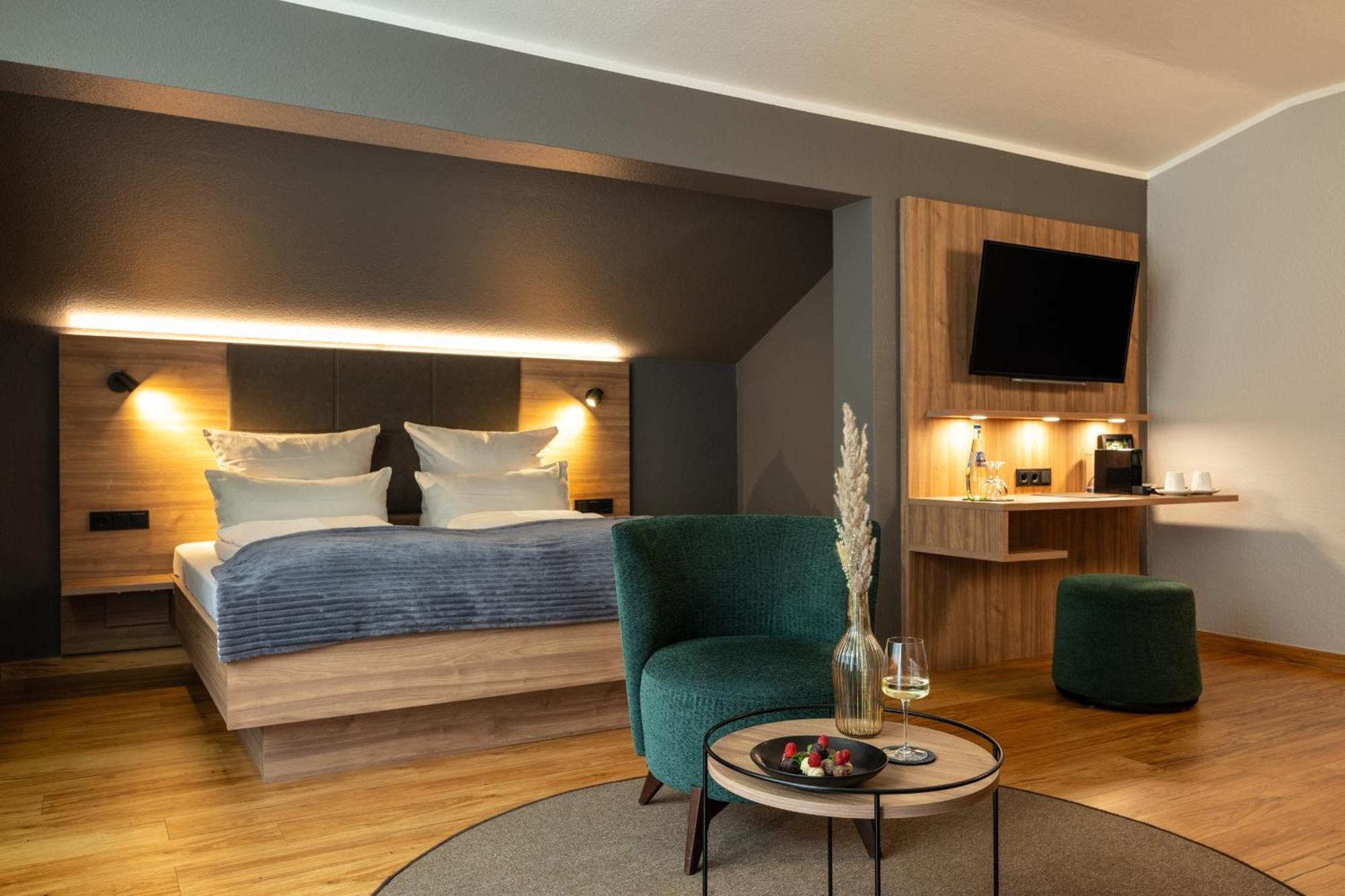 Uferdeck - Boutique Hotel Трабен-Трарбах Екстер'єр фото