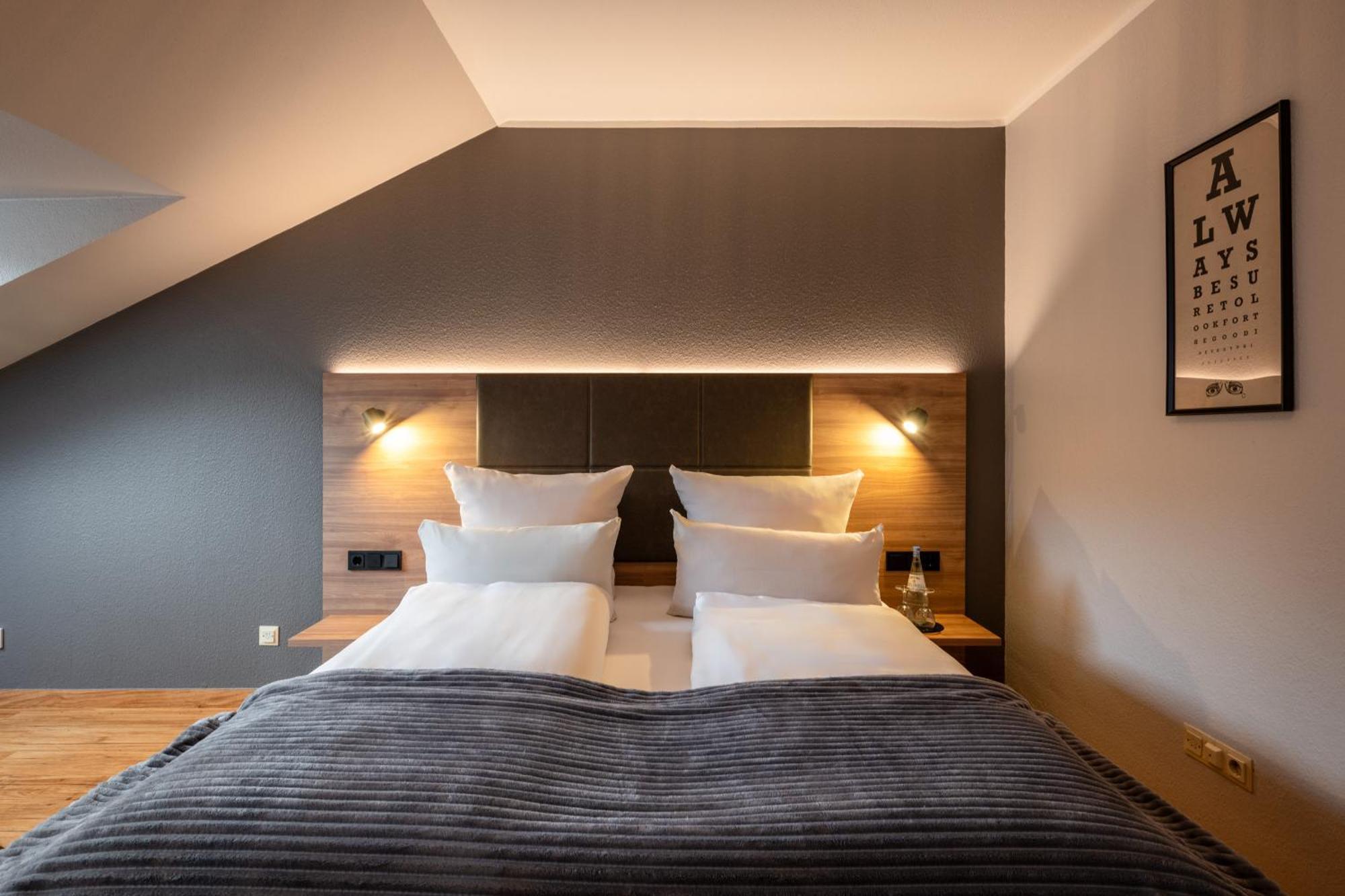 Uferdeck - Boutique Hotel Трабен-Трарбах Екстер'єр фото