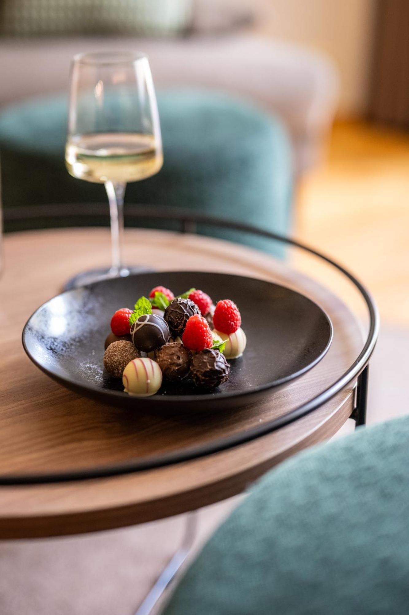 Uferdeck - Boutique Hotel Трабен-Трарбах Екстер'єр фото